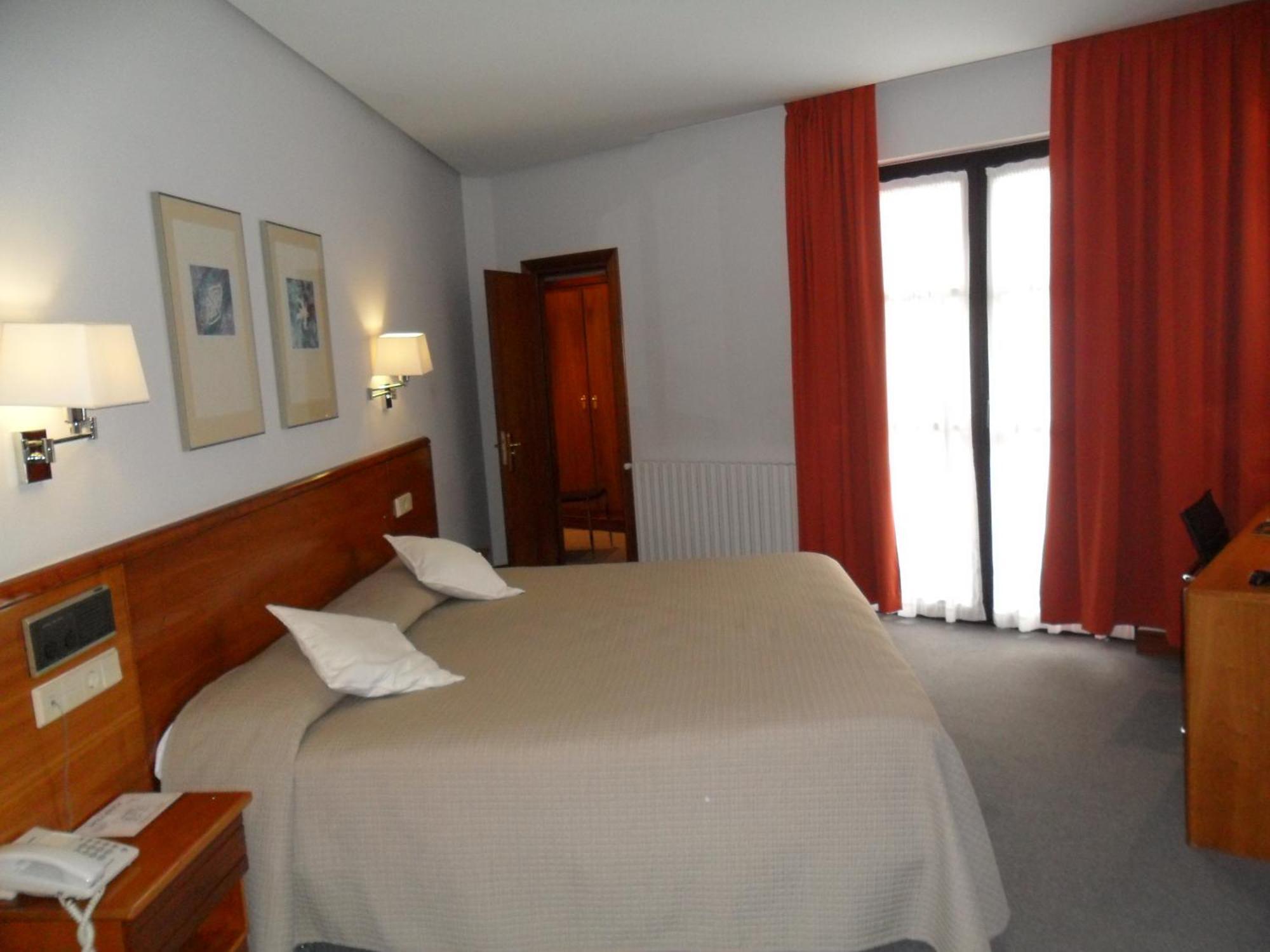 Hotel Anoeta — Photos 3